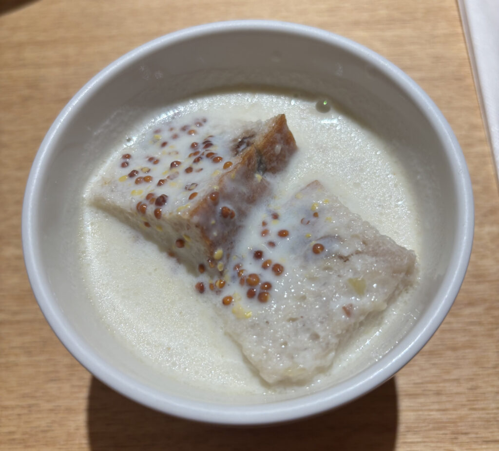 スープストックトーキョーの「フェルメールの”宮乳を注ぐ女”のスープ」の画像