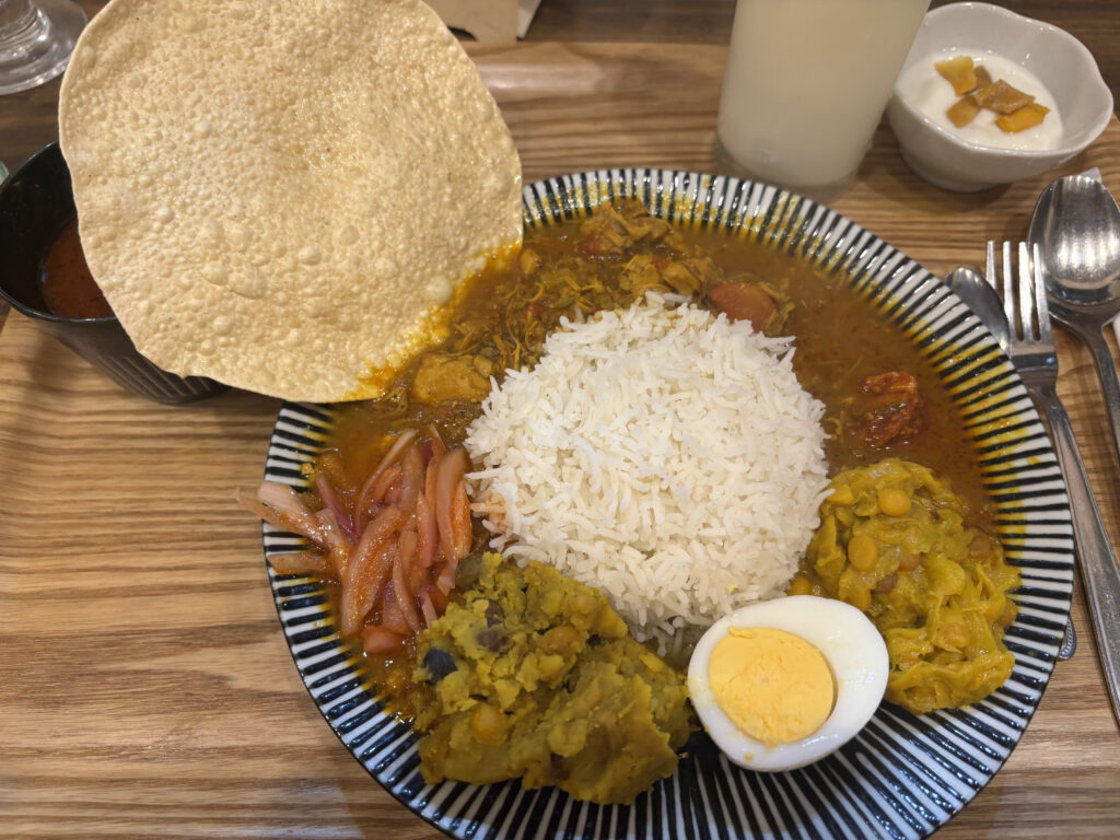 ソウミャーズキッチンの南インドのおうちごはんプレート